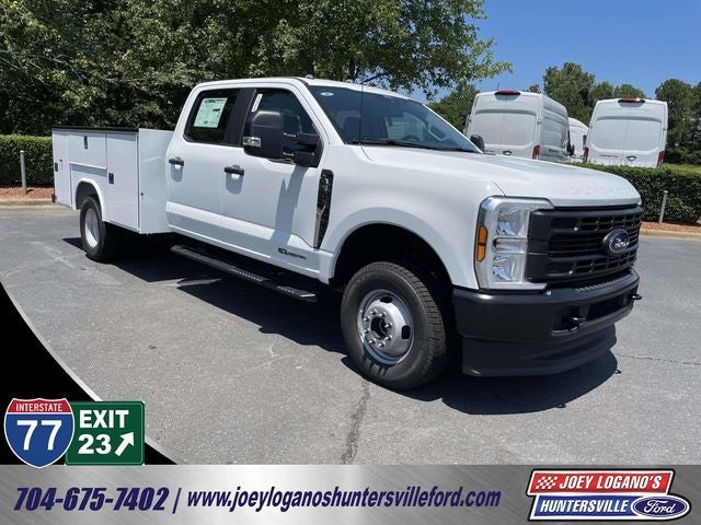 2026 Ford F-350SD XL DRW in Oxford White — front three-quarter view