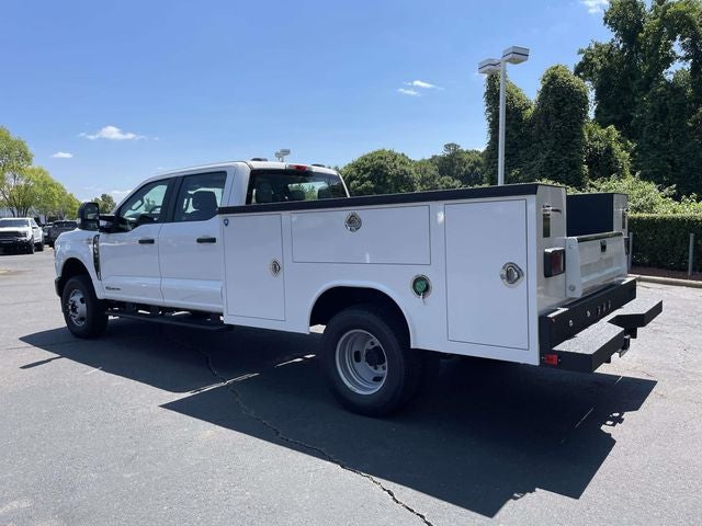 2026 Ford F-350SD — interior view